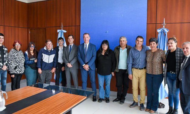 El vicegobernador Fabián Martín recibió a la Asociación Parkinson San Juan por el Día Mundial del Parkinson