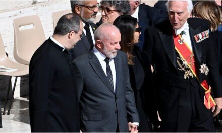 Quiera Dios que el próximo Papa sea como él