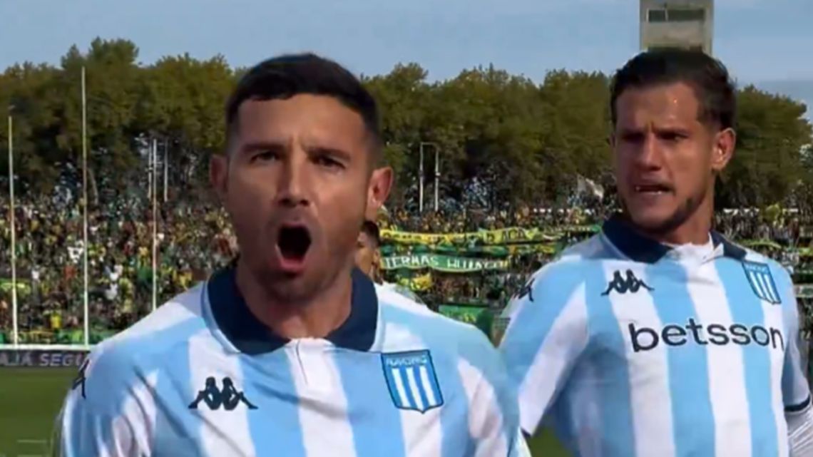 Racing venció a Aldosivi y se metió en la zona de Clasificación