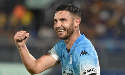 Maravilla Martínez volvió a convertir, superó a Ávalos como goleador del Apertura y alcanzó un hito con Racing