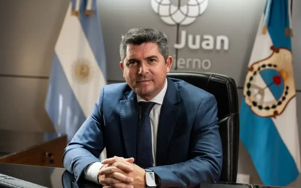 Orrego analizó la discusión salarial docente y el impacto de la baja recaudación en las finanzas