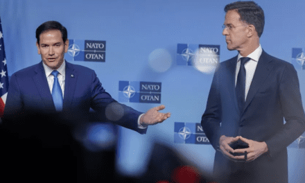 EEUU no se irá de la OTAN, pero pide que los miembros inviertan más en defensa