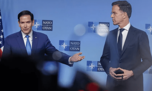 EEUU no se irá de la OTAN, pero pide que los miembros inviertan más en defensa