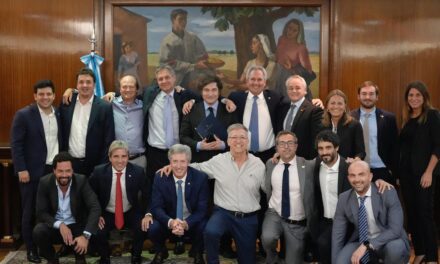 Cómo vivió Javier Milei la liberación del cepo y el apoyo de EEUU