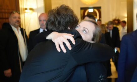 Javier Milei y Georgia Meloni compartieron un almuerzo tras el funeral del papa Francisco