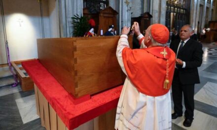 Tras el histórico funeral, así sepultaron al papa Francisco en la basílica de Santa María la Mayor de Roma