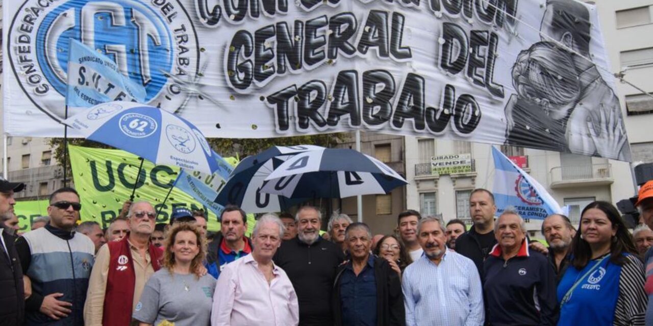 la CGT se reconfigura tras el paro, hablan de un jefe único y siguen la sucesión en la UIA
