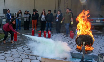 La Cámara de Diputados de San Juan realizó un simulacro de incendio por el Día de la Seguridad Laboral