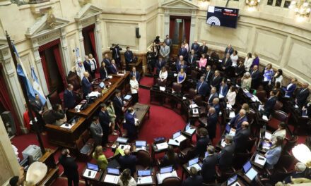 Los cruces antes de la sesión que busca arrinconar al Gobierno