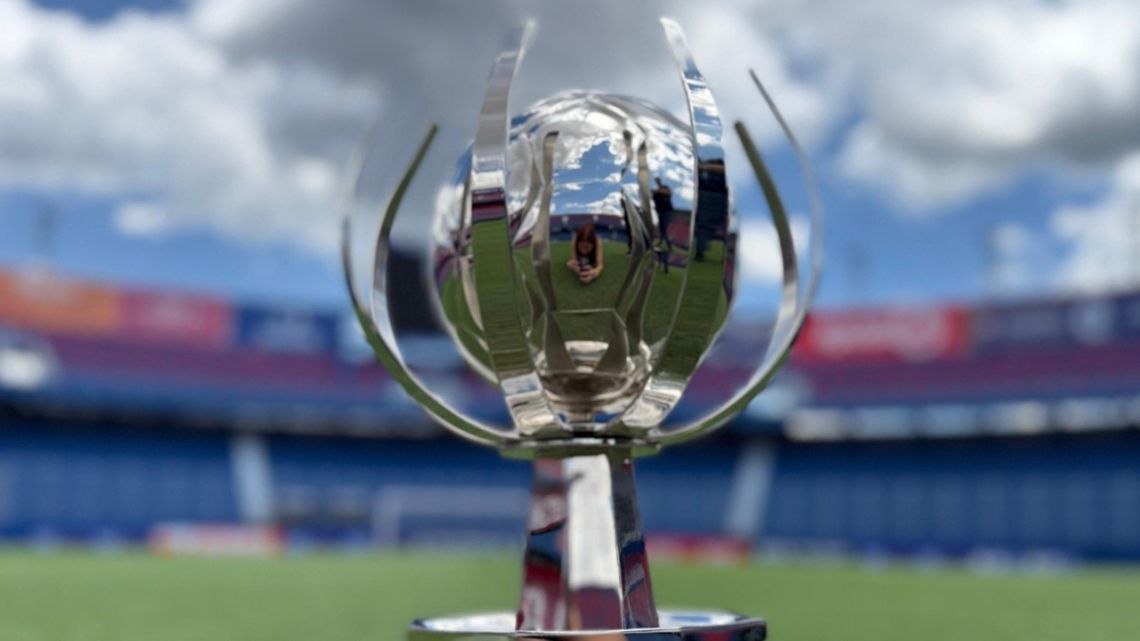 La Supercopa Internacional entre Vélez y Estudiantes tendrá nueva fecha