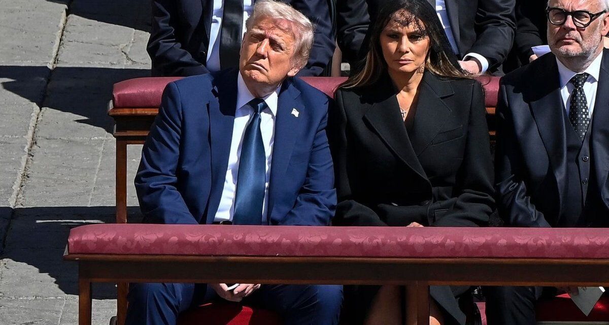 El polémico momento que protagonizó Donald Trump en el funeral del papa Francisco