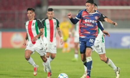 Unión tropezó en Chile: perdió 2-0 ante Palestino y volverá a Santa Fe con las manos vacías