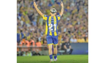 Central coronó una gran campaña con un triunfo ante el Rojo que lo dejó primero