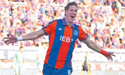 En un Gasómetro repleto que hizo olvidar la crisis, San Lorenzo le ganó a Tigre y pasó a cuartos