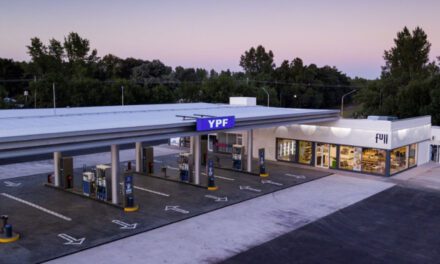 ALERTA: Posible fuga de gas en estación de servicio de Salta y Circunvalación