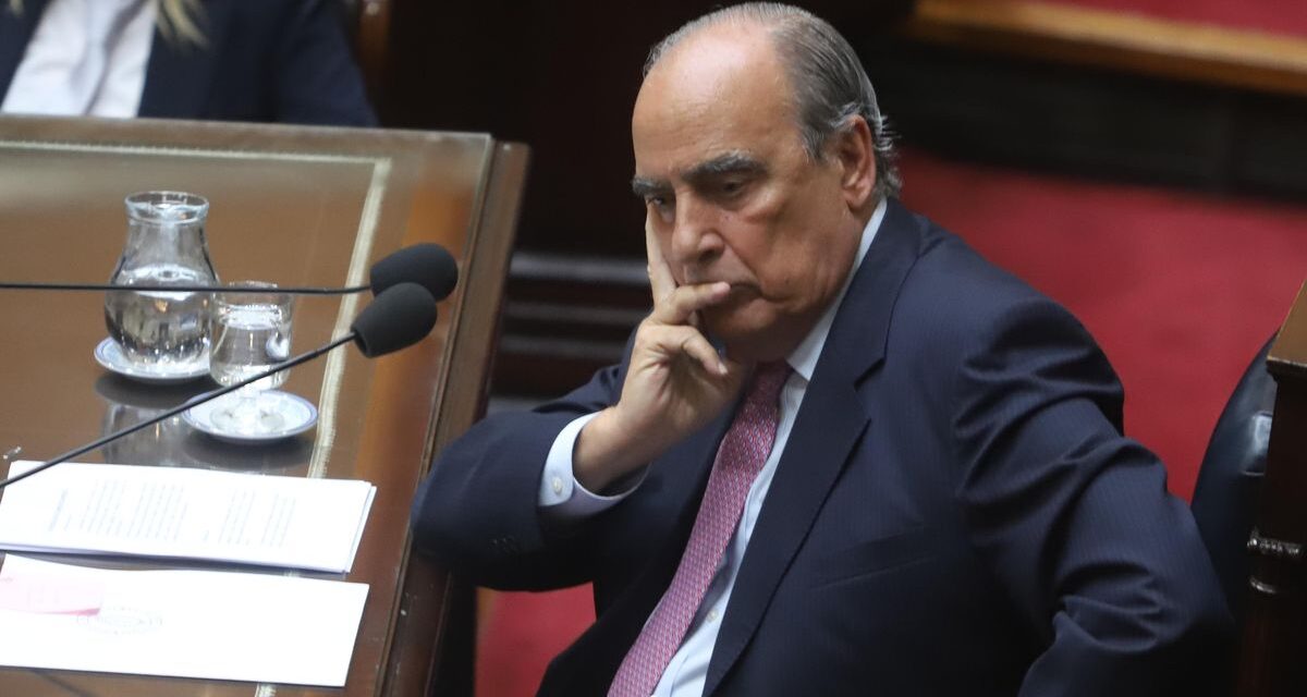 El Gobierno puso paños fríos al conflicto con Ricardo Darín por el precio de las empanadas