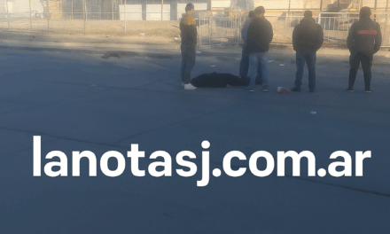 ACCIDENTE: Hace instantes en ruta 40 y calle 7