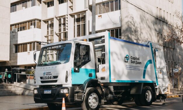 Limpieza intensiva de fines de semana: La Capital recolecta hasta 10 camiones de basura solo en el microcentro