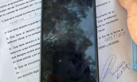 <div class="volanta-custom" style="
                color: #444;
                font-size: 0.8rem;
                font-weight: 600;
                line-height: 1.1;
                margin-bottom: 6px;
                text-transform: uppercase;
                letter-spacing: 0.3px;
                text-align: left;
            ">Un detenido</div><div class="post-title-custom" style="text-align: left;">Madrugada violenta: Intento de robo a un menor en la estación</div>