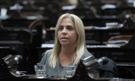 Para la Diputada Nancy Picón ayer en el Senado se defendió la corrupción