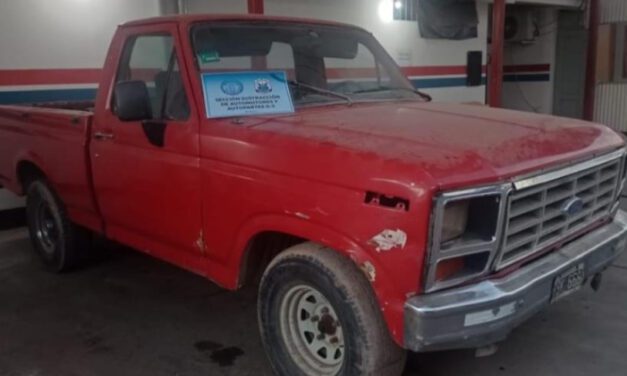 Recuperan camioneta robada y una moto en Rawson