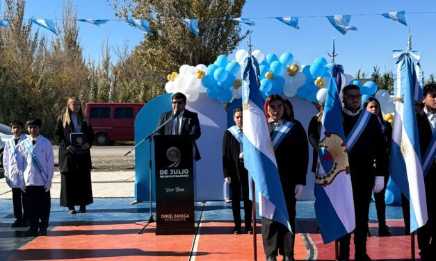 Fiorito fue escenario de una emotiva conmemoración del 25 de Mayo
