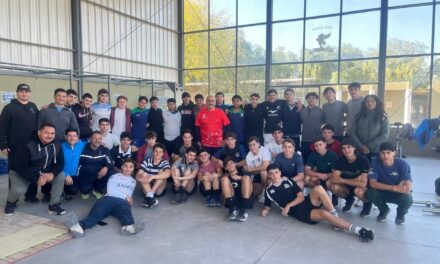 La Unión Sanjuanina de Rugby impulsa la fuerza juvenil con taller de levantamiento olímpico