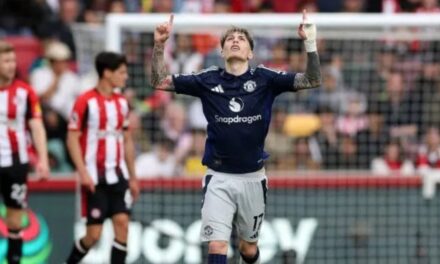 Así fue el golazo de Garnacho en la derrota del Manchester United ante Brentford