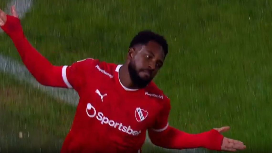 Así fue el golazo de Angulo a Boca por los cuartos de final del Torneo Apertura
