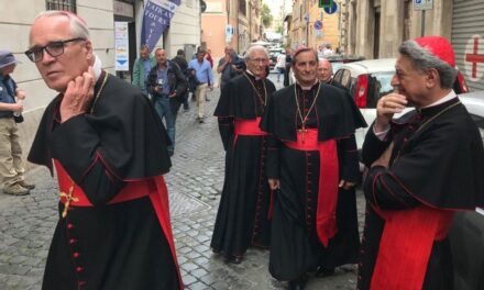 A la espera del Cónclave, los cardenales se preparan con platos exquisitos y lugares de lujo en el Vaticano
