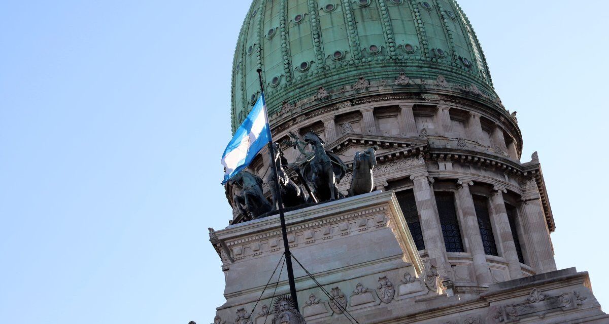 Proponen un nuevo marco para recaudar sin ajustar derechos