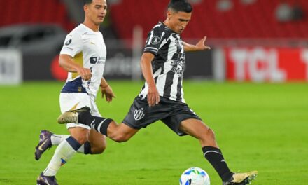 Terminó el sueño para Central Córdoba: perdió 3 a 0 con Liga de Quito y quedó eliminado de la Libertadores