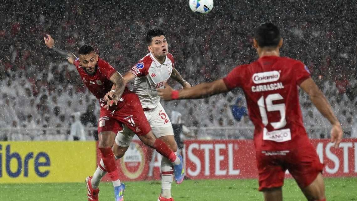 Huracán de visitante empató 0 a 0 con América de Cali y el resultado le sirvió para clasificar a octavos de final