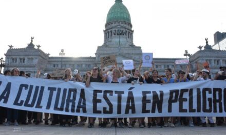 Representantes de la cultura pidieron en Diputados conservar su autonomía