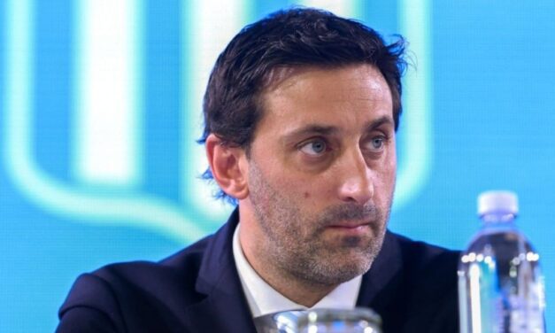 Diego Milito se refirió al pedido de refuerzos de Gustavo Costas en Racing