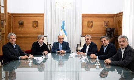 Catamarca se convirtió en la primera provincia en adherir al plan colchón