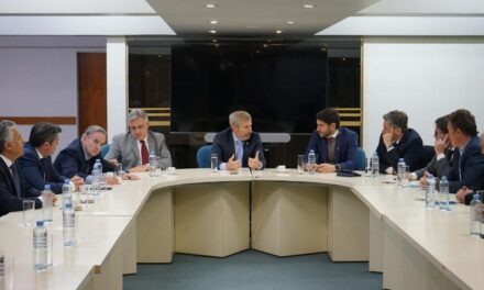 Agenda de desarrollo productivo y reclamos en clave federal