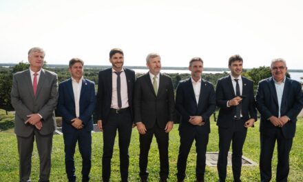 Pedidos por reforma fiscal y críticas al achique del Estado