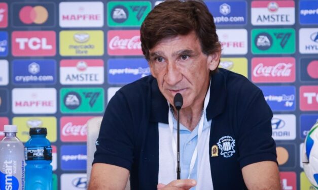 Gustavo Costas sobre el triunfo de visitante: «Queremos ir por todo, vamos a ir por todo»