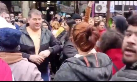 Dura protesta de yerbateros frente a Karina Milei durante su visita a Misiones