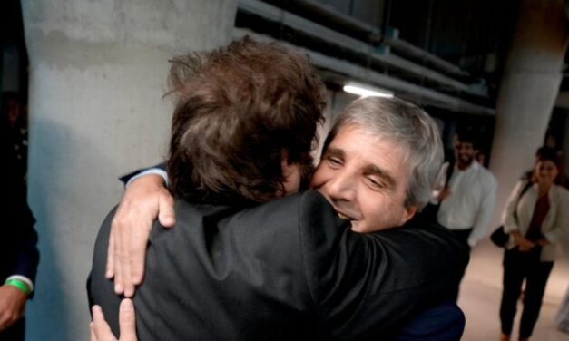 Javier Milei festejó el dato de inflación y propuso crear el archivo de mandriles