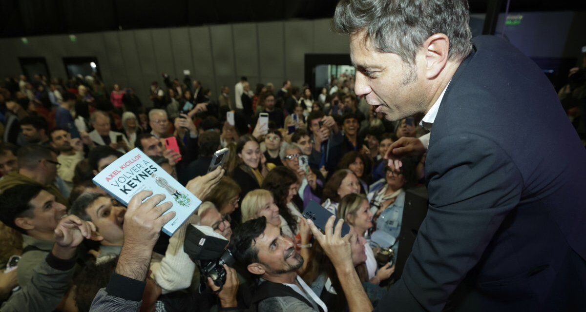 Axel Kicillof presentó su nuevo libro y aseguró que Keynes hoy tiene algo para gritarle a Milei