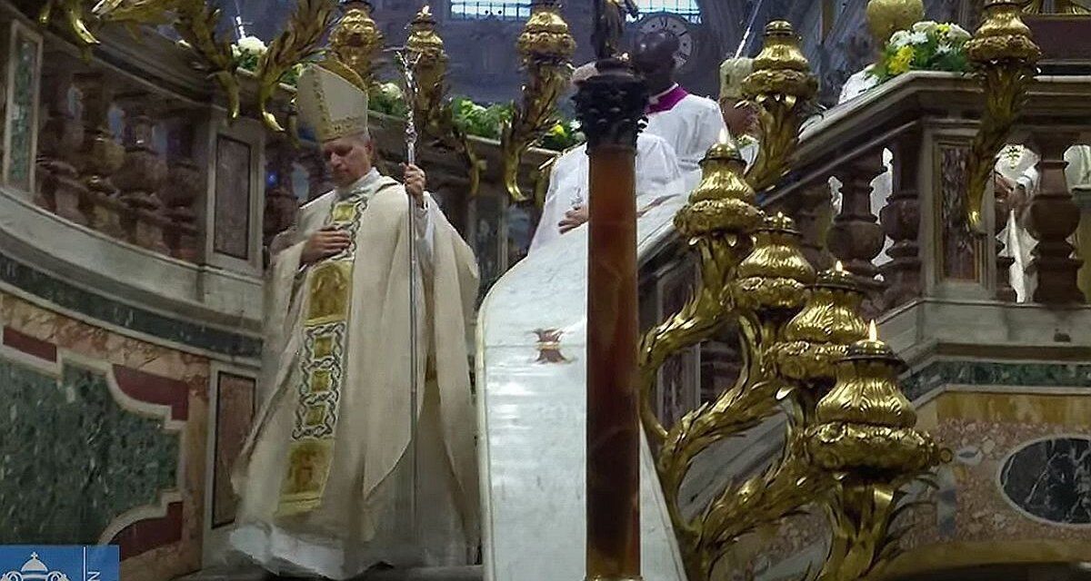 Una ceremonia cargada de simbolismo