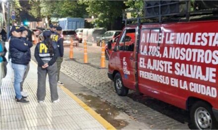 Siete jóvenes de Evolución fueron demorados por la Policía Federal