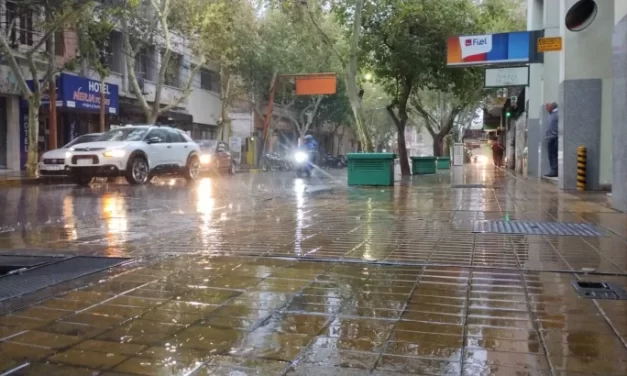 Mal clima en San Juan: ¿se suspenden las clases este martes?