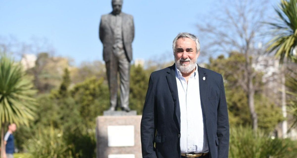 El radicalismo bonaerense sella acuerdo para evitar la intervención del partido