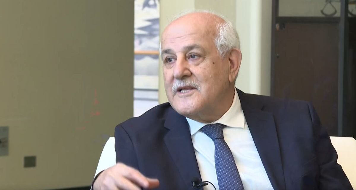 El embajador de Palestina ante la ONU rompió en llanto al hablar de la situación en la Franja de Gaza