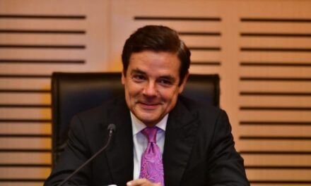 Carlos Rovira admitió que pactó con Javier Milei para que los senadores misioneros rechazaran Ficha Limpia