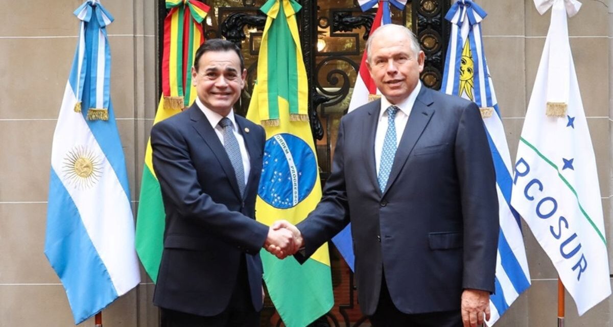 Argentina y Paraguay acercan posiciones para concretar proyecto de infraestructura clave