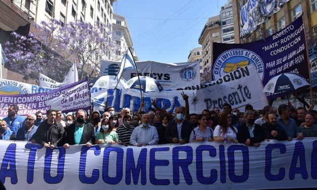Incertidumbre por el acuerdo paritario de los empleados de Comercio